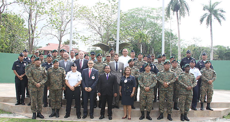 CICR capacita a unidades de la Fuerza Pblica en derechos humanos 