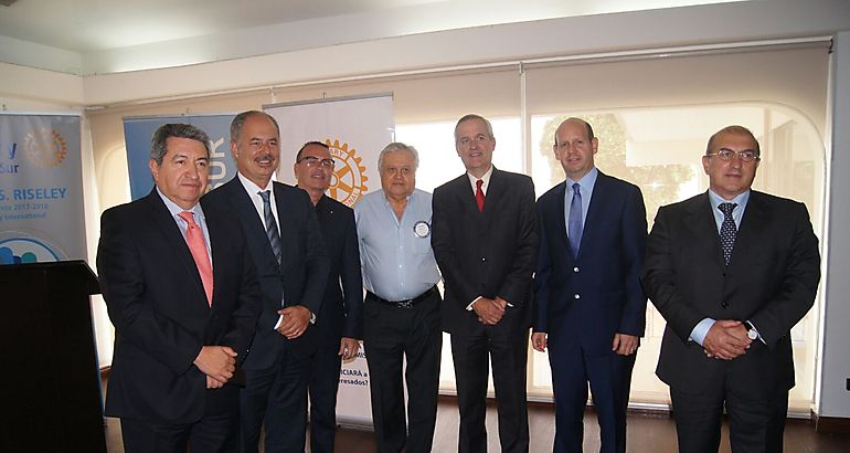 MINISTRO DE PRESIDENCIA VISITA CLUB ROTARIO PANAM SUR