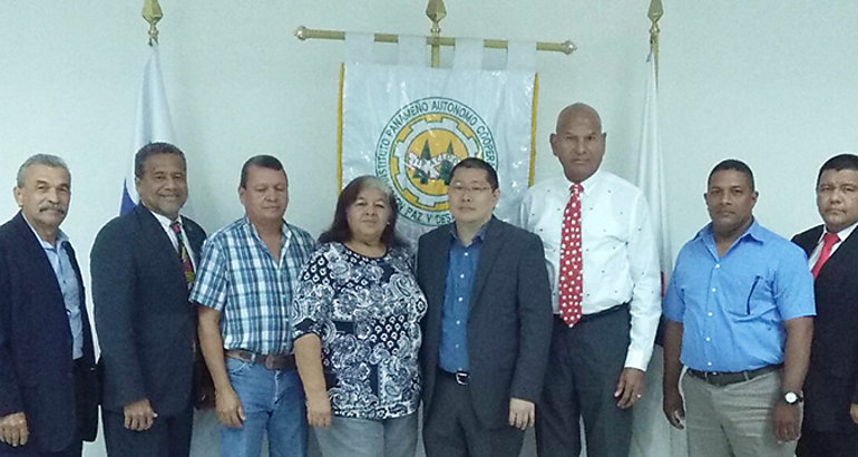 Director Ejecutivo de IPACOOP recibe al Comit organizador de CODICO2018