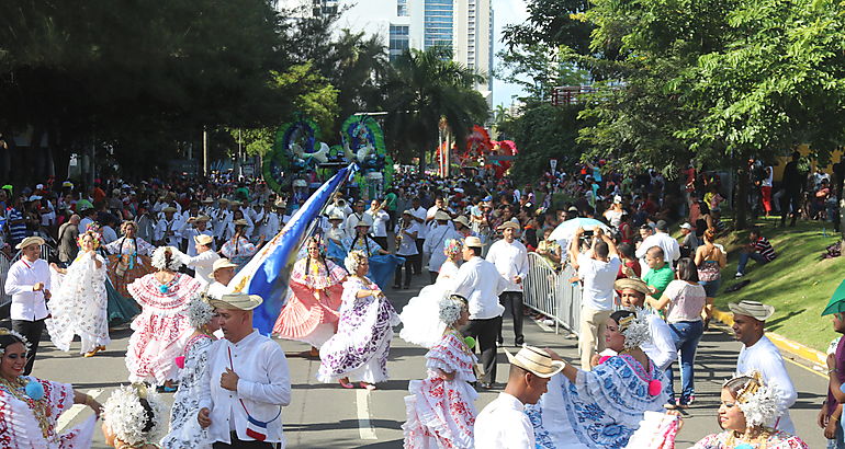 Desfile de Reinas 