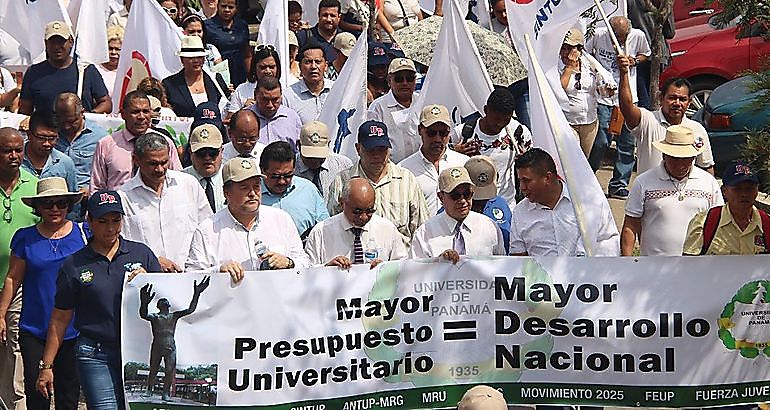 UP marcharon para exigir un presupuesto 2019 digno