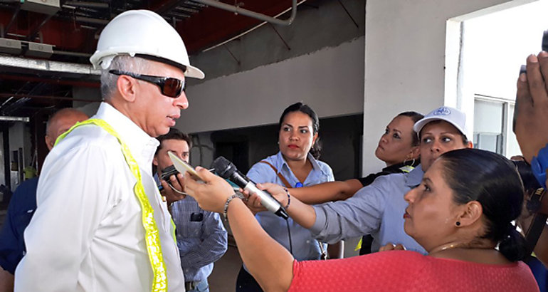 Director general de la Caja de Seguro Social visita Herrera 