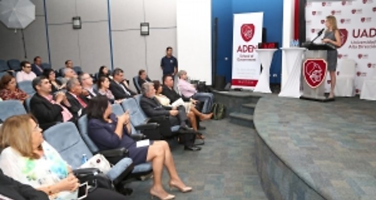 Foro debate sobre encuestas en ADEN School of  Government