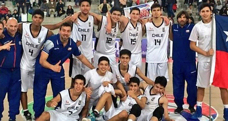 Los Campeones Sudamericanos U18 visitan Panam