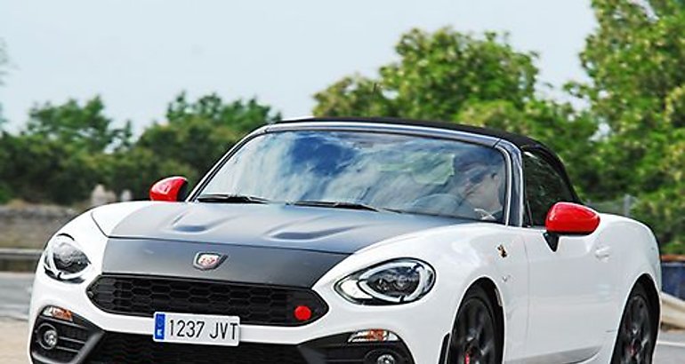 Abarth 124 Spider