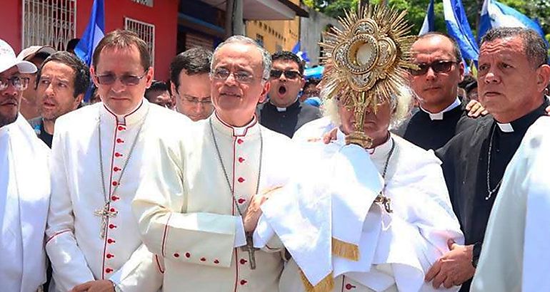 Cardenal Brenes Arzobispo de Managua