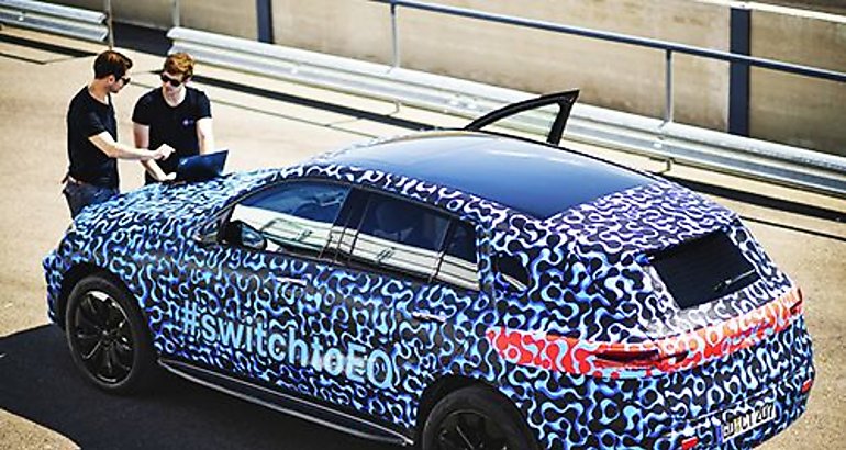 MercedesBenz prueba su nuevo SUV elctrico 