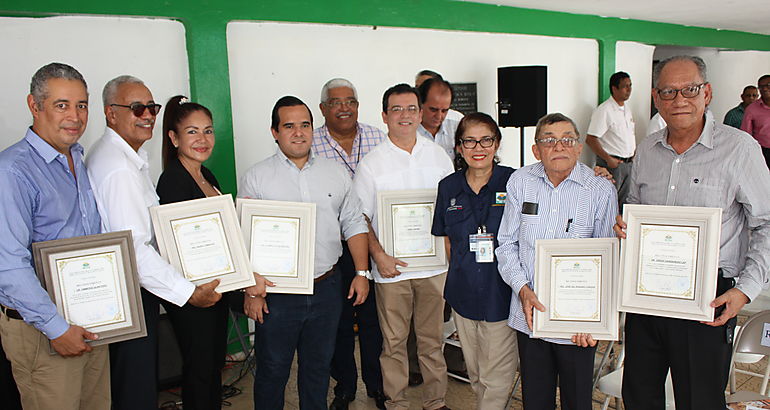 Profesionales de Sanidad Vegetal fueron homenajeados 