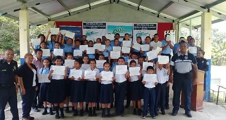  Polica de niez y adolescencia culmina programa GREAT en colegios de Chepo