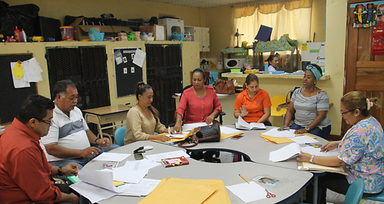 Docentes fortalecen Programa Integral de Mejoramiento de Centros Educativos