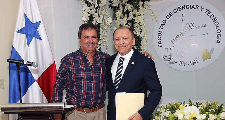 Juan A Gonzlez nuevo Decano de la Facultad de Ciencias y Tecnologa FCyT de la Universidad Tecnolgica de Panam 