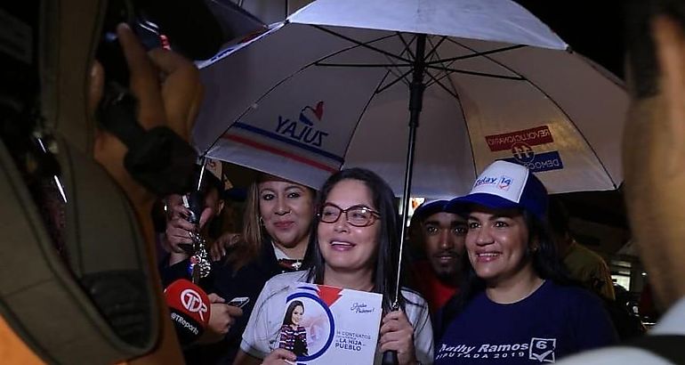 Zulay cierre de Campaa