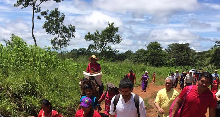 Viceministro del MOP y Comisin de Alto Nivel inspeccionan caminos en el distrito de Besik