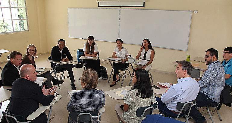 Representantes del Consorcio CALDO en la UTP