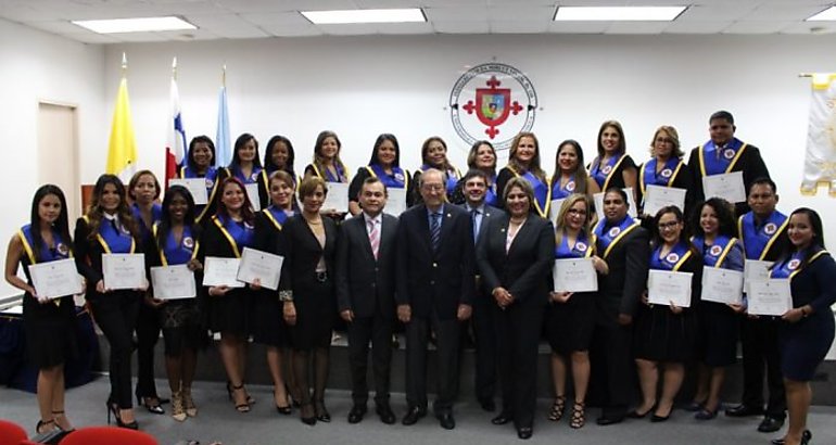 USMA Graduacin del Diplomado en Ceremonial y Protocolo