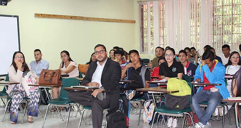 Primer encuentro de gentica genoma e informtica aplicada a la salud en la Unachi