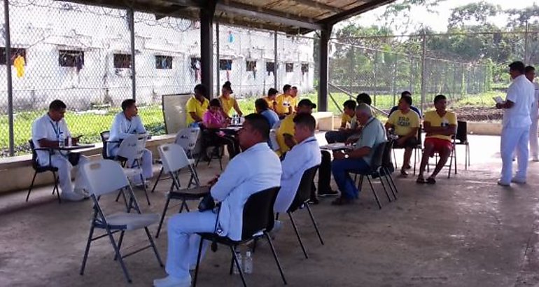 Censo de salud en el Centro Penitenciario Deborah Bocas del Toro