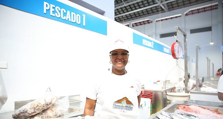 Colonenses inauguran un nuevo mercado pblico 