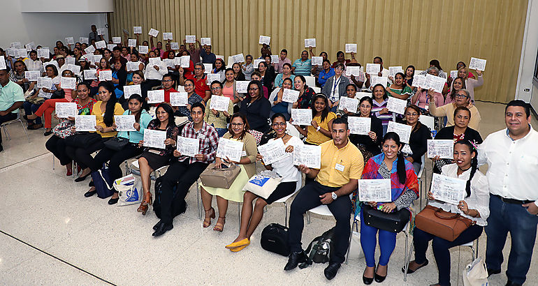 Clausura primer grupo de capacitacin para instructores electorales