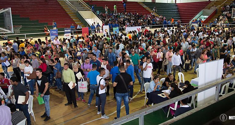 Feria de empleo en Panam Pacfico 