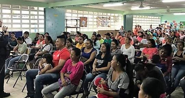 Facilitador judicial de Penonom lleva charla a su comunidad