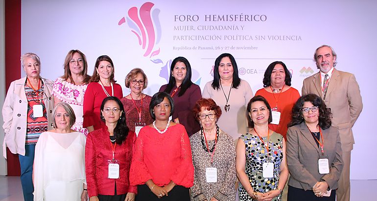 Panelistas del Foro Hemisfrico sobre Violencia Poltica