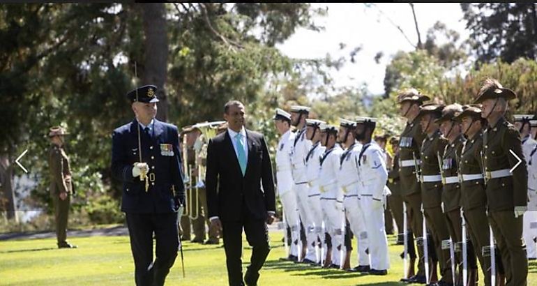 Embajador panameo presenta Cartas Credenciales al Gobernador General de Australia 