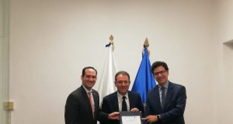 Firman Memorando entre ONU  Hbitat y Sisca