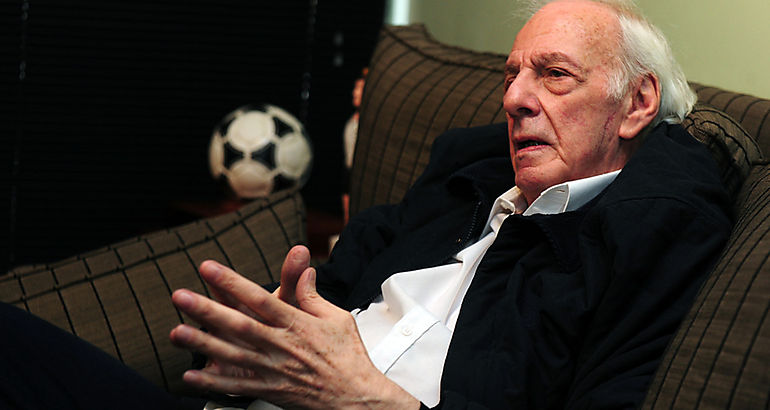 Csar Luis Menotti