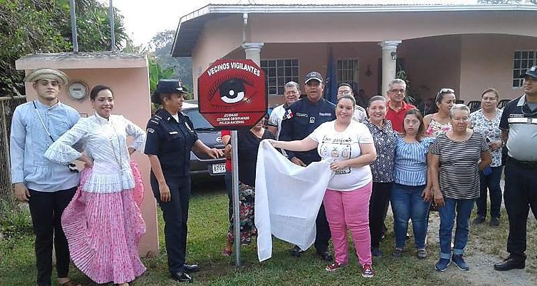 Inicia Vecinos Vigilantes en la barriada La Esperanza de Bugaba