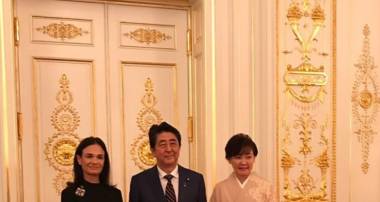 Vicepresidenta sostiene encuentro con Primer Ministro de Japn Shinzo Abe 