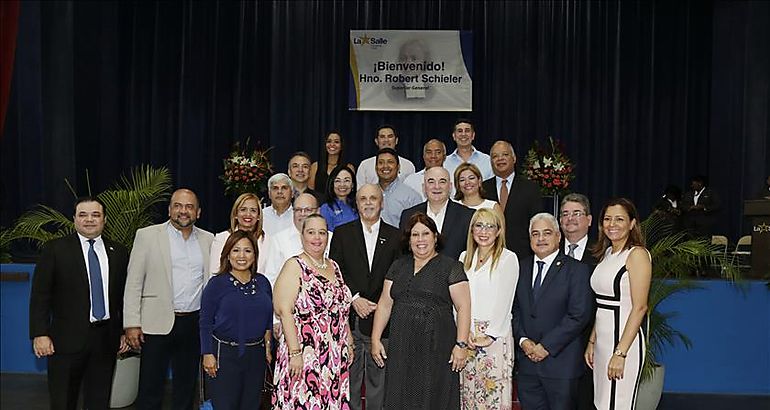 Presidente de la CSJ participa en acto del Colegio De La Salle