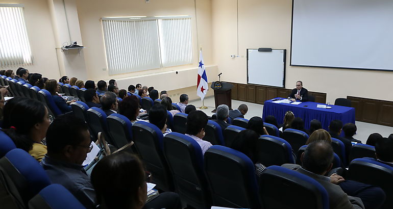 Conferencia magistral Las medidas cautelares en el derecho administrativo contemporneo