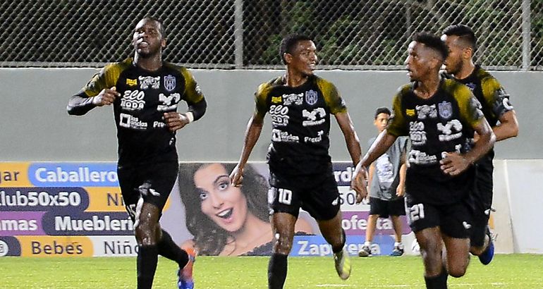 El CAI La Chorrera se pone a tiro de semifinales