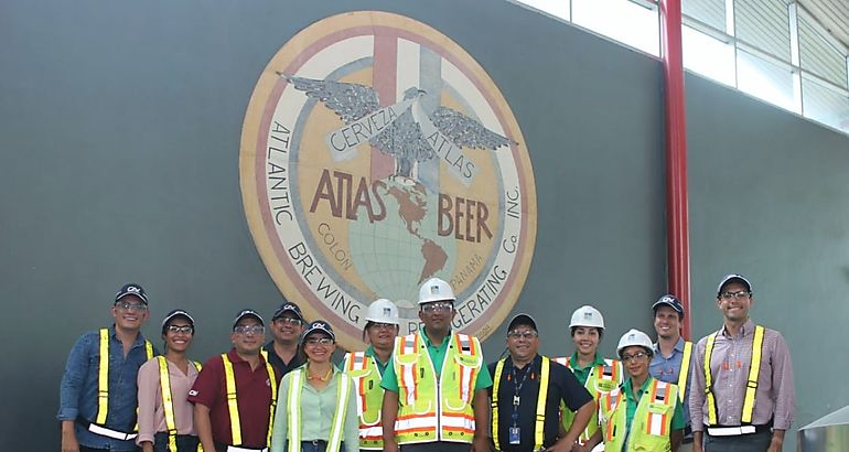 Delegacin del Ministerio de Ambiente visita las instalaciones de Cervecera Nacional