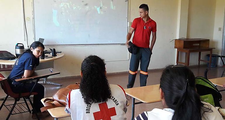 UNACHI crea brigada de la Cruz Roja Universitaria 