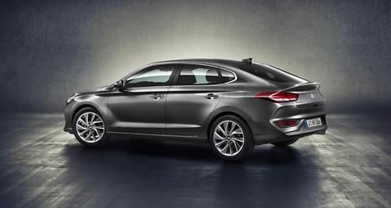 Hyundai i30 14 TGDi 140 Fastback AT 7