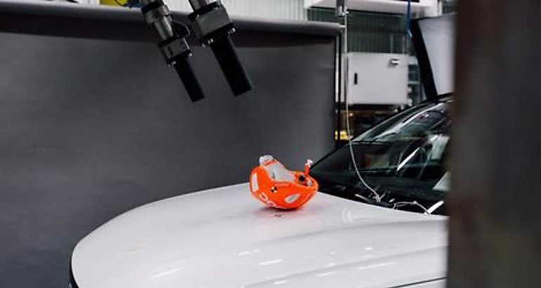 Volvo Cars y POC desarrollan el primer crash test