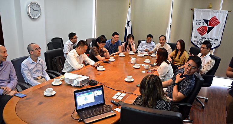 ZLC recibe visita de delegacin empresarial de Foshan China