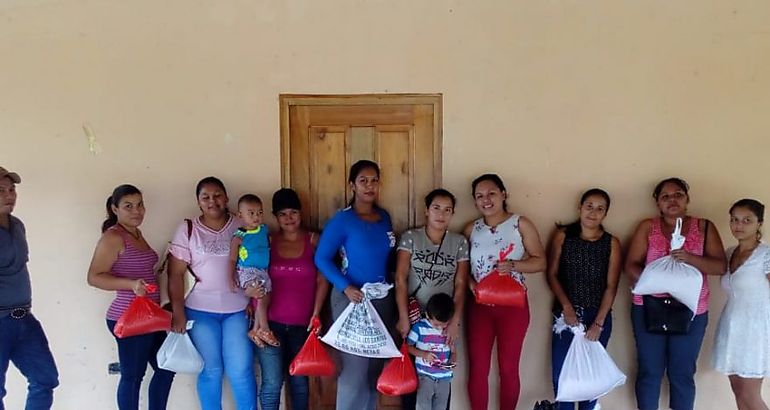 Programa Familias Unidas beneficia a familias del distrito de los pozos en Herrera