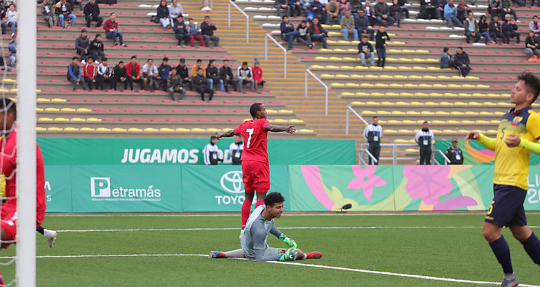 Panam iguala a uno ante Ecuador