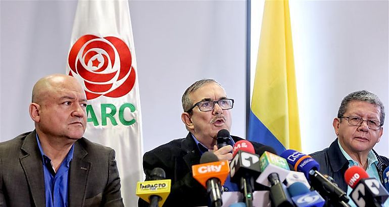 Partido FARC pide perdn tras decisin de Mrquez y Santrich de retomar las armas