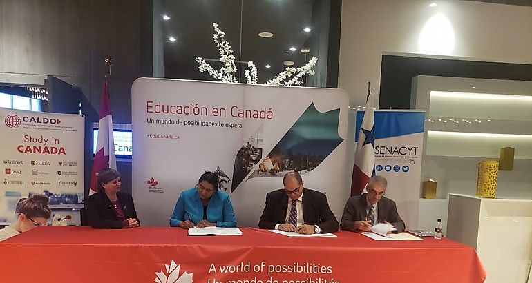 CALDO SENACYT e IFARHU firman convenio de colaboracin educativa