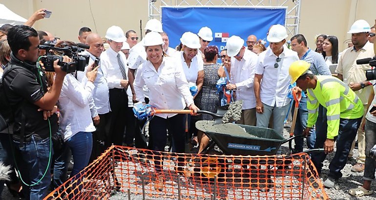 Miviot con primera palada da inicio al proyecto Nuevo Brooklincito 