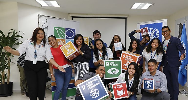 Miembros de la Academia de Liderazgo para Jvenes sobre Cambio Climtico cuentan sus experiencias de xito