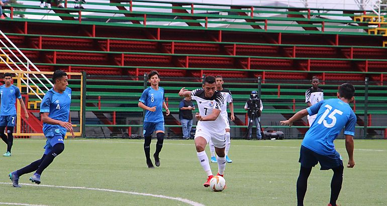 Sele panamea complica su estada en el Sub18 UNCAF al caer con Guatemala