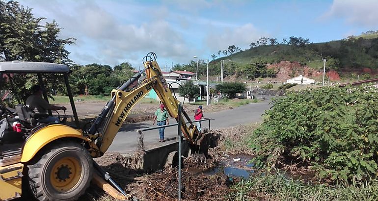 Limpian afluentes en el corregimiento de David Sur provincia de Chiriqu