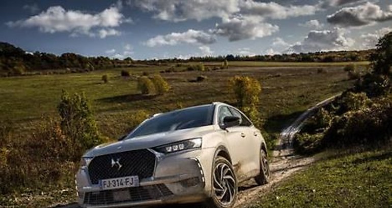 DS 7 Crossback ETENSE 4x4