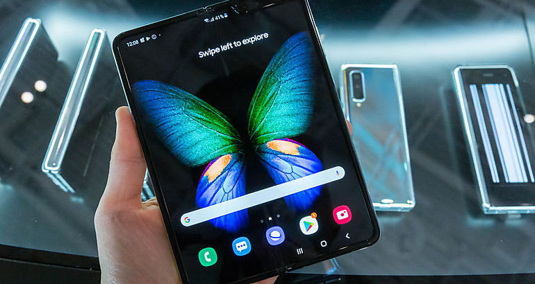  Galaxy Fold 2