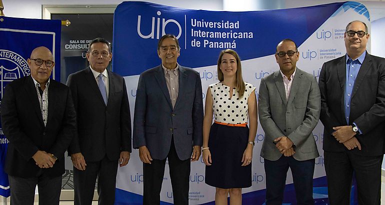 UIP inauguro Laboratorio de Biomedicina